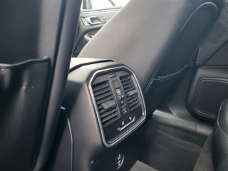 Porsche Macan фото 18
