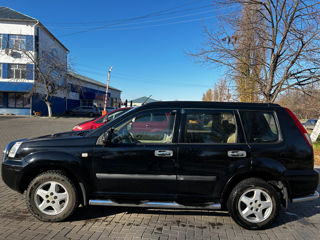 Nissan X-Trail foto 4