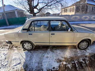 Lada / ВАЗ 2107 foto 2