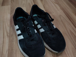 Adidas 42.5-43 foto 2