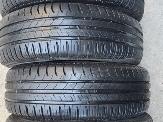 195/55/ R16- Michelin.