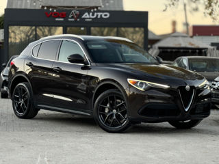 Alfa Romeo Stelvio foto 4