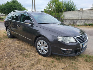 Volkswagen Passat foto 2