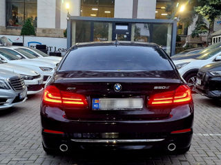 BMW 5 Series foto 2