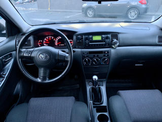 Toyota Corolla foto 8