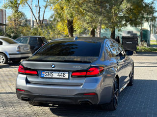 BMW 5 Series foto 5