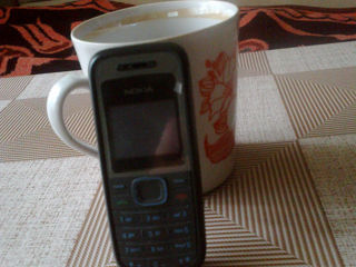 Vind urgent un telefon Nokia1208