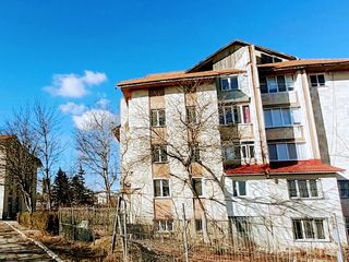 Apartment superb doua odai dotat de toate subsol pret favorabil Ialoveni strada Moldova 35 000 euro foto 8