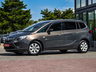 Opel Zafira foto 1