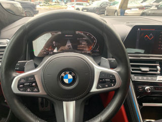BMW 8 Series foto 6
