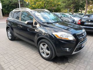 Ford Kuga foto 1