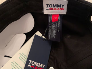 Tommy Jeans foto 2