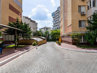 Apartament cu 3 camere, 130 m², Râșcani, Chișinău foto 18