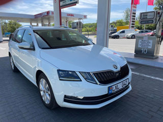 Skoda Octavia foto 2