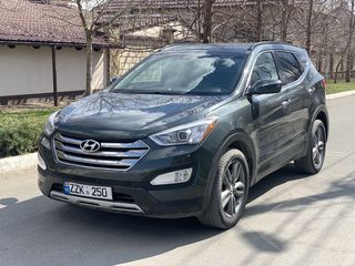 Hyundai Santa FE foto 1