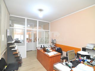 Depozit spre vânzare, 890 mp, 280000 €. foto 2