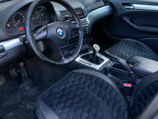 BMW 3 Series foto 7