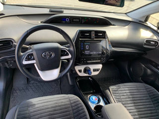 Toyota Prius foto 8