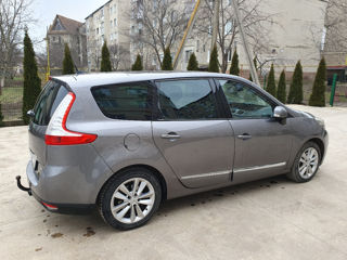 Renault Grand Scenic foto 4