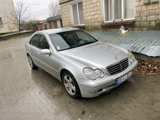 Mercedes C-Class