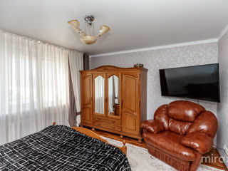 Apartament cu 3 camere, 72 m², Botanica, Chișinău foto 3