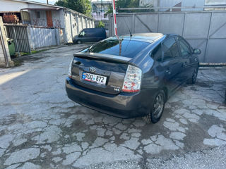 Toyota Prius foto 4