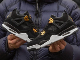 Nike Air Jordan 4 Retro Royalty Unisex foto 2