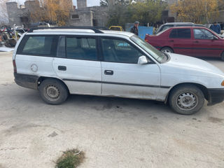 Opel Astra foto 2