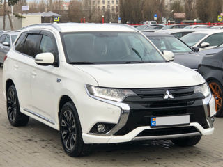 Mitsubishi Outlander foto 4