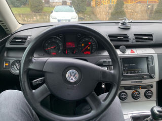 Volkswagen Passat foto 5