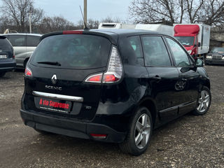 Renault Scenic foto 3