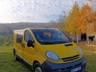 Opel Vivaro foto 6