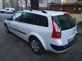 Renault Megane foto 2