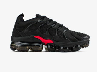 Nike Vapormax Plus Black Red foto 7