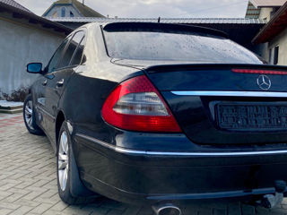 Mercedes E-Class foto 5