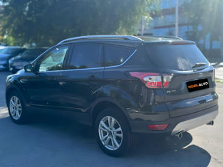 Ford Kuga foto 6