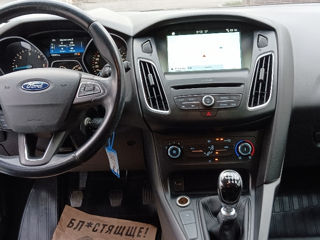 Ford Focus foto 9