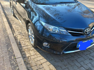 Toyota Auris foto 3