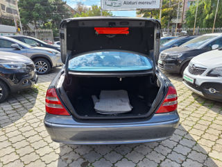 Mercedes E-Class foto 11