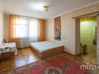 Apartament cu 1 cameră, 42 m², Buiucani, Chișinău