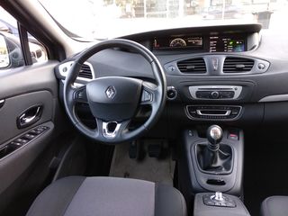 Renault Scenic foto 6