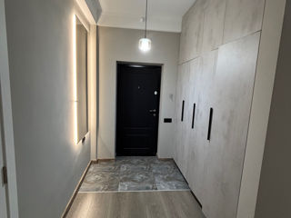 Apartament cu 2 camere, 67 m², Botanica, Chișinău foto 5