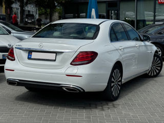 Mercedes E-Class foto 3