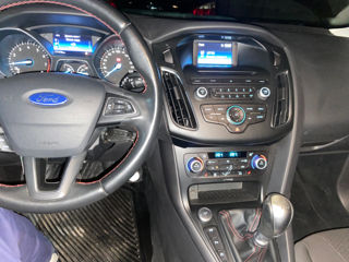 Ford Focus foto 6