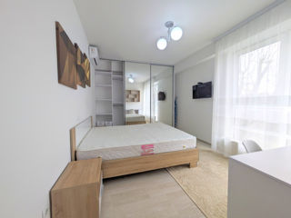 Apartament cu 2 camere, 51 m², Botanica, Chișinău foto 2