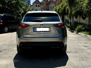 Lexus NX Series foto 4