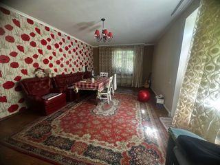 Apartament cu 3 camere, 119 m², Sculeni, Chișinău foto 5