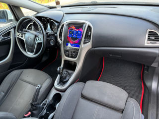 Opel Astra фото 7