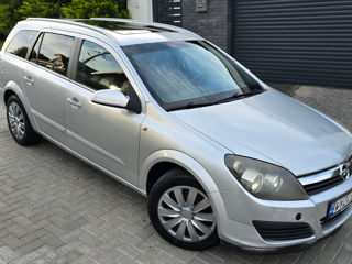 Opel Astra foto 2