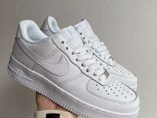 Vand Air Force 1 foto 2